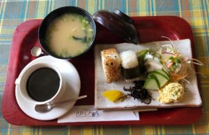 観音寺市の喫茶店リバプールの和食モーニング